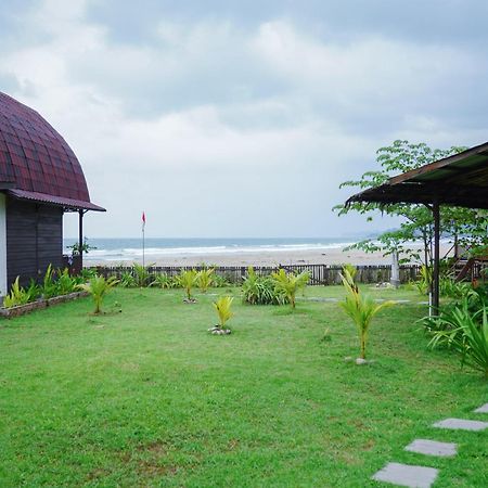 Momos Surf Shack Hotel Salul Kültér fotó