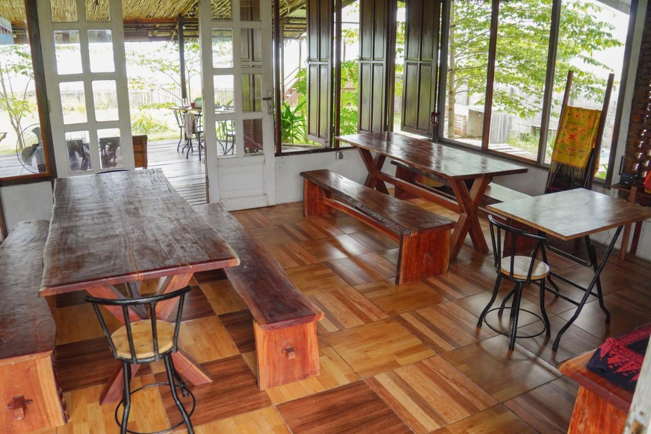 Momos Surf Shack Hotel Salul Kültér fotó