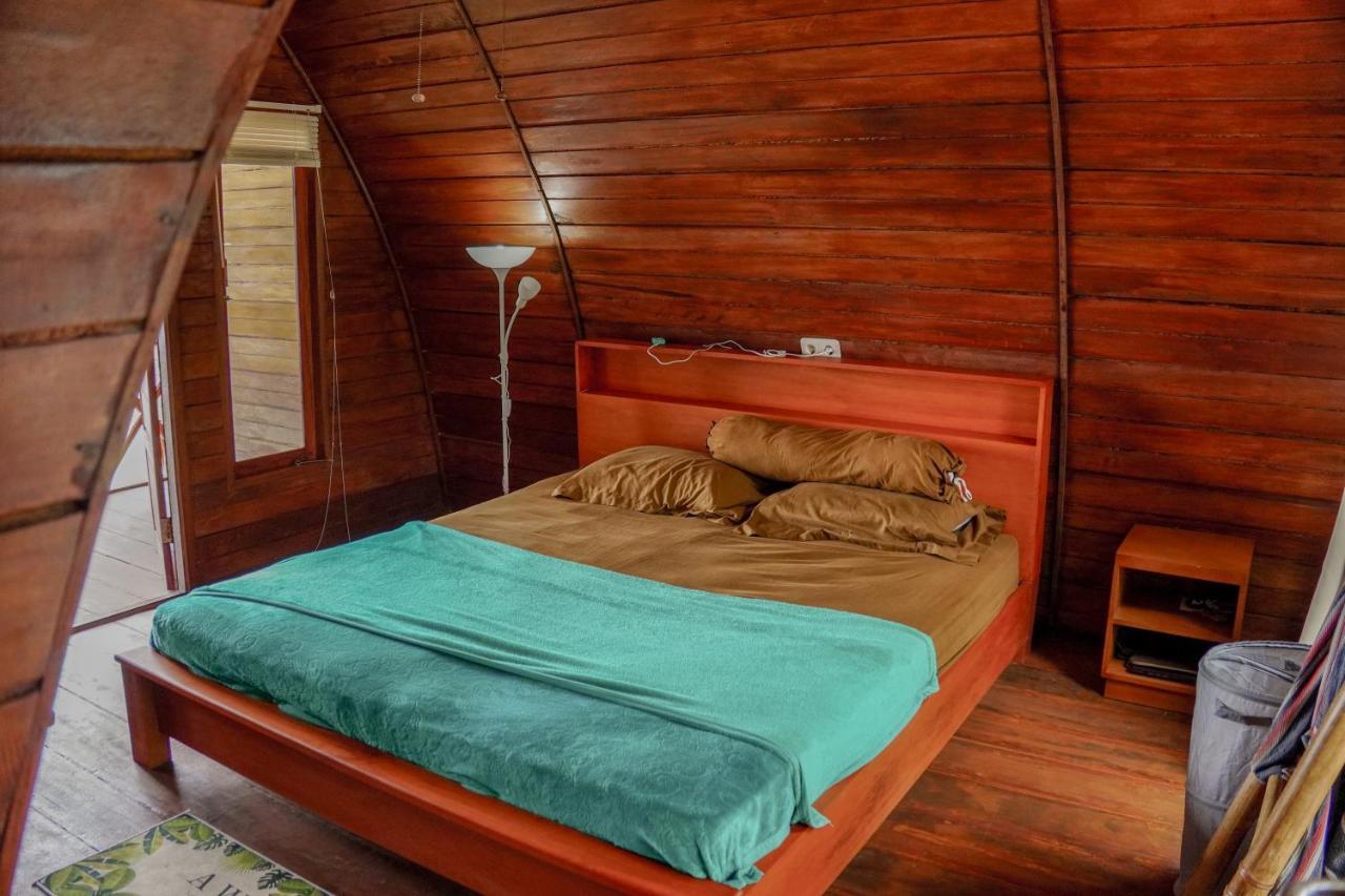 Momos Surf Shack Hotel Salul Kültér fotó