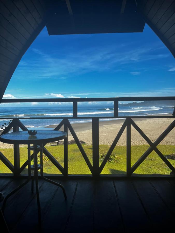 Momos Surf Shack Hotel Salul Kültér fotó